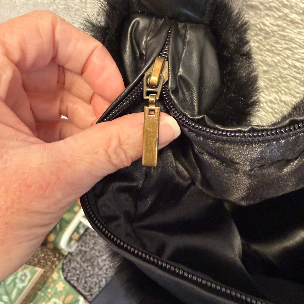 Y2K Black Faux Fur Shoulder Bag Oversized Fuzzy Plush Purse Goth 90s Vintage